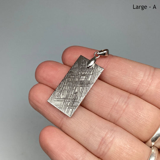 Muonionalusta Meteorite Bail Top Pendant