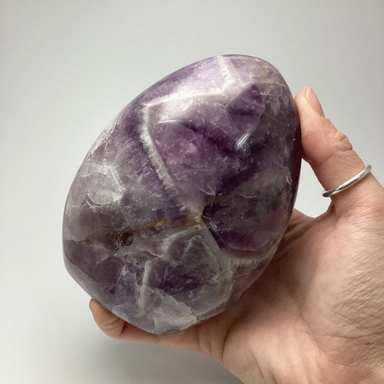 Chevron Amethyst Stand Up