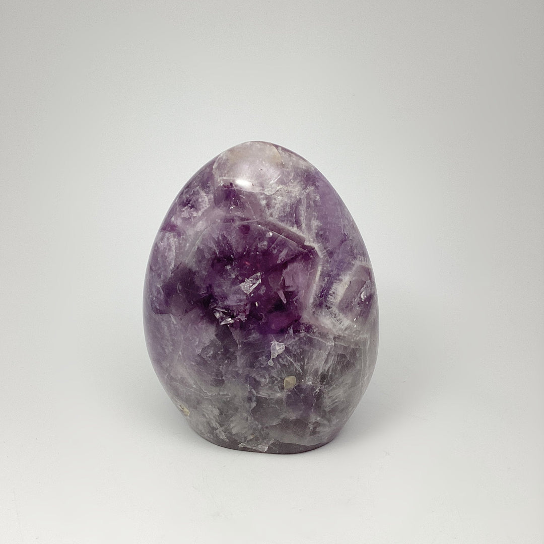 Chevron Amethyst Stand Up