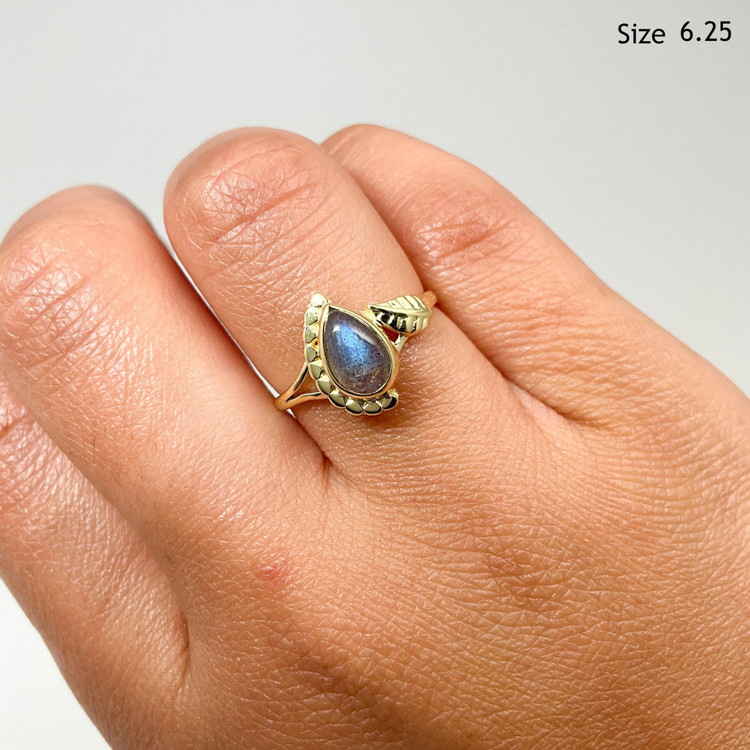 Labradorite Ring