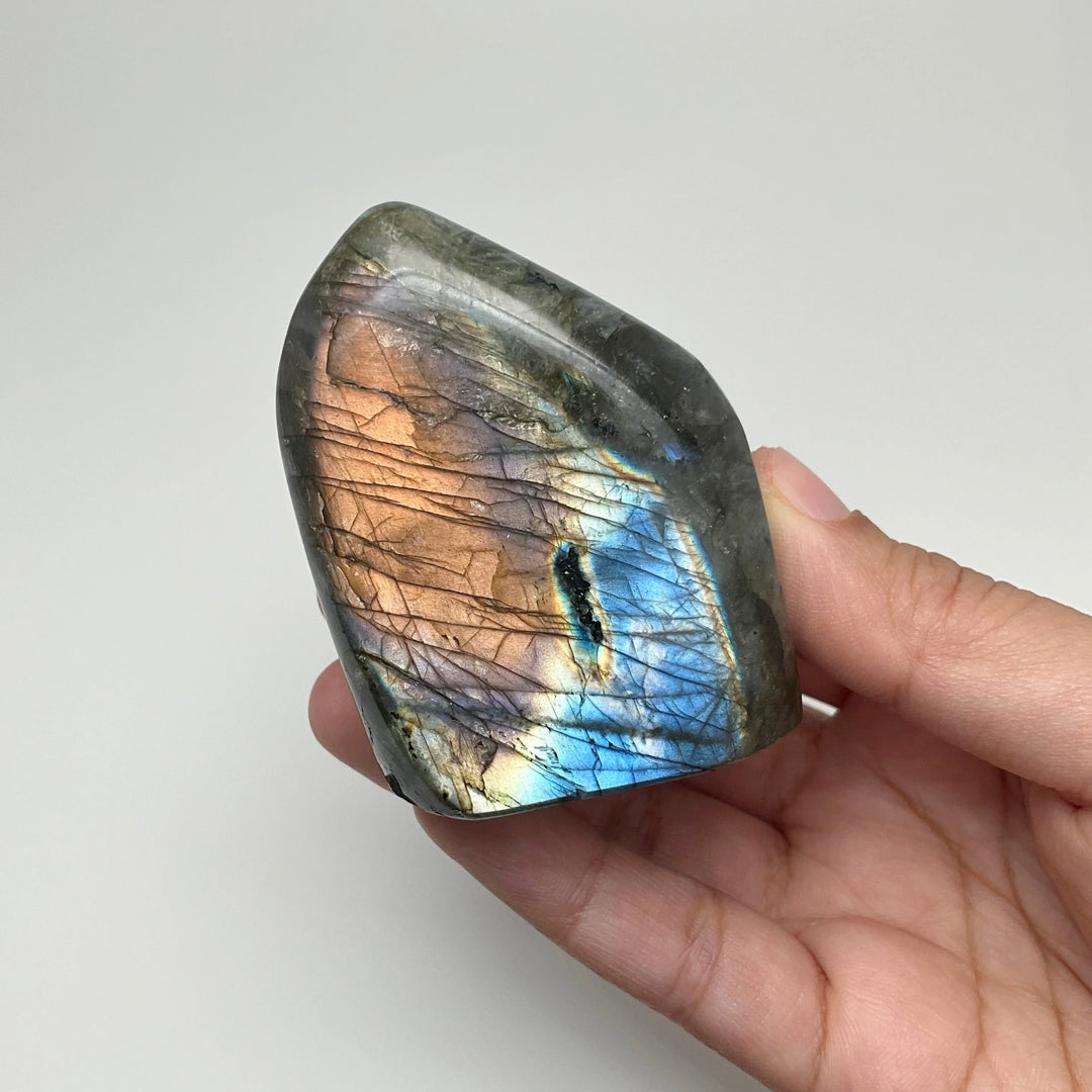 Labradorite Stand Up