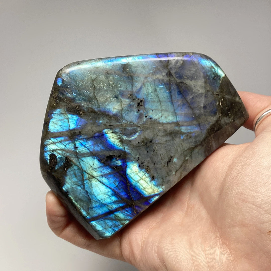 Labradorite Stand Up