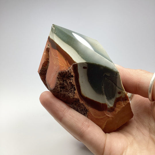 Polychrome Jasper Point