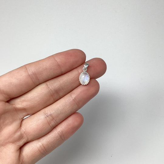 Rainbow Moonstone Pendant