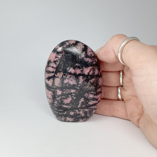 Rhodonite Stand Up