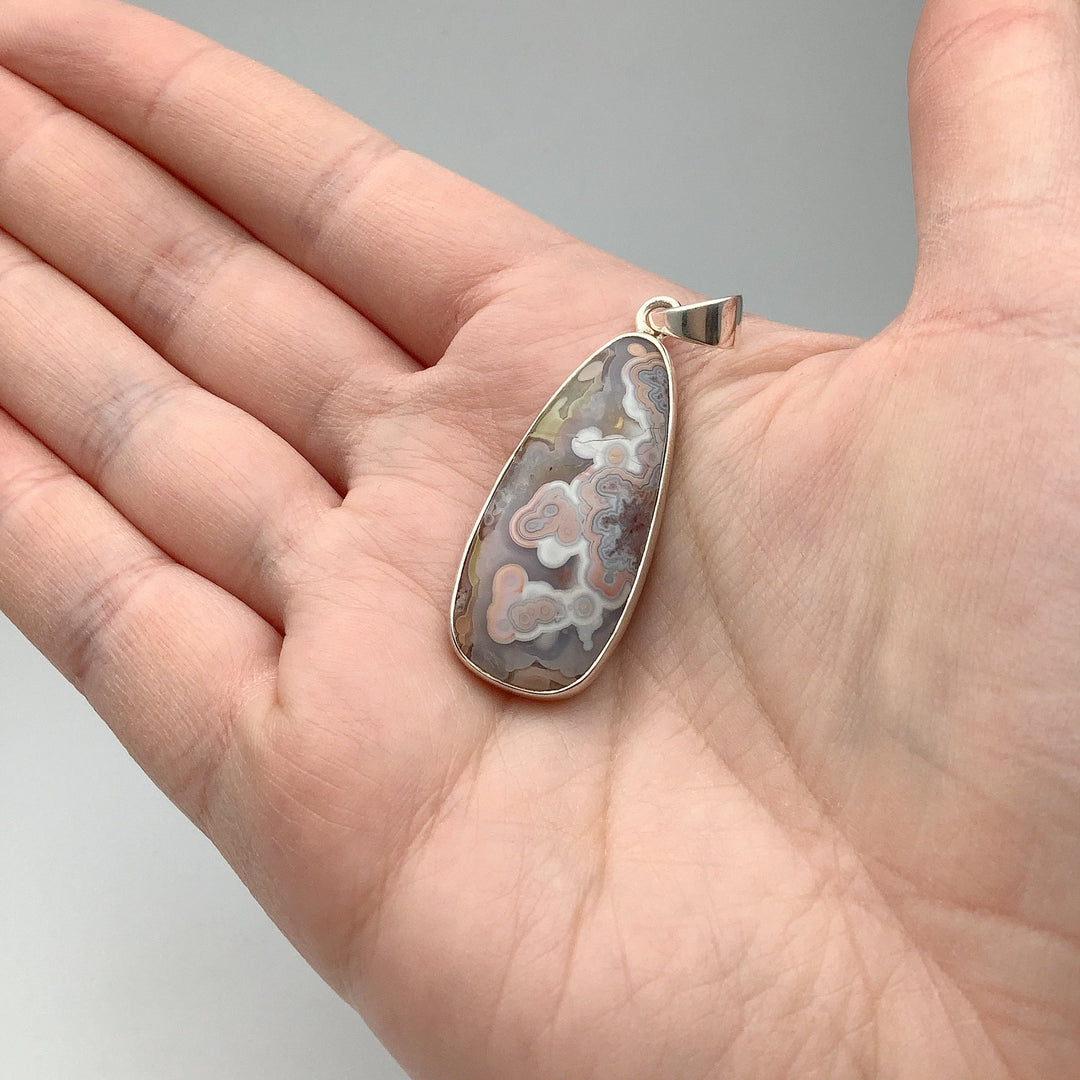 Laguna Agate Pendant