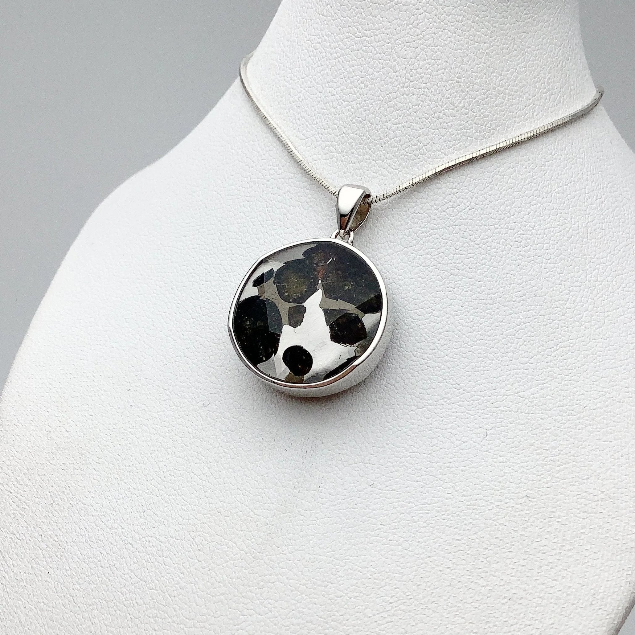 Sericho Meteorite Faceted Pendant