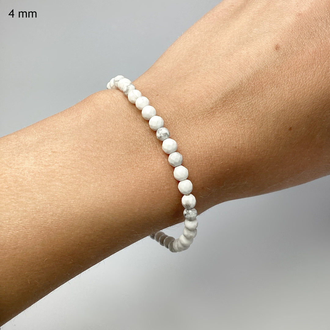 Howlite Faceted Beaded Bracelet