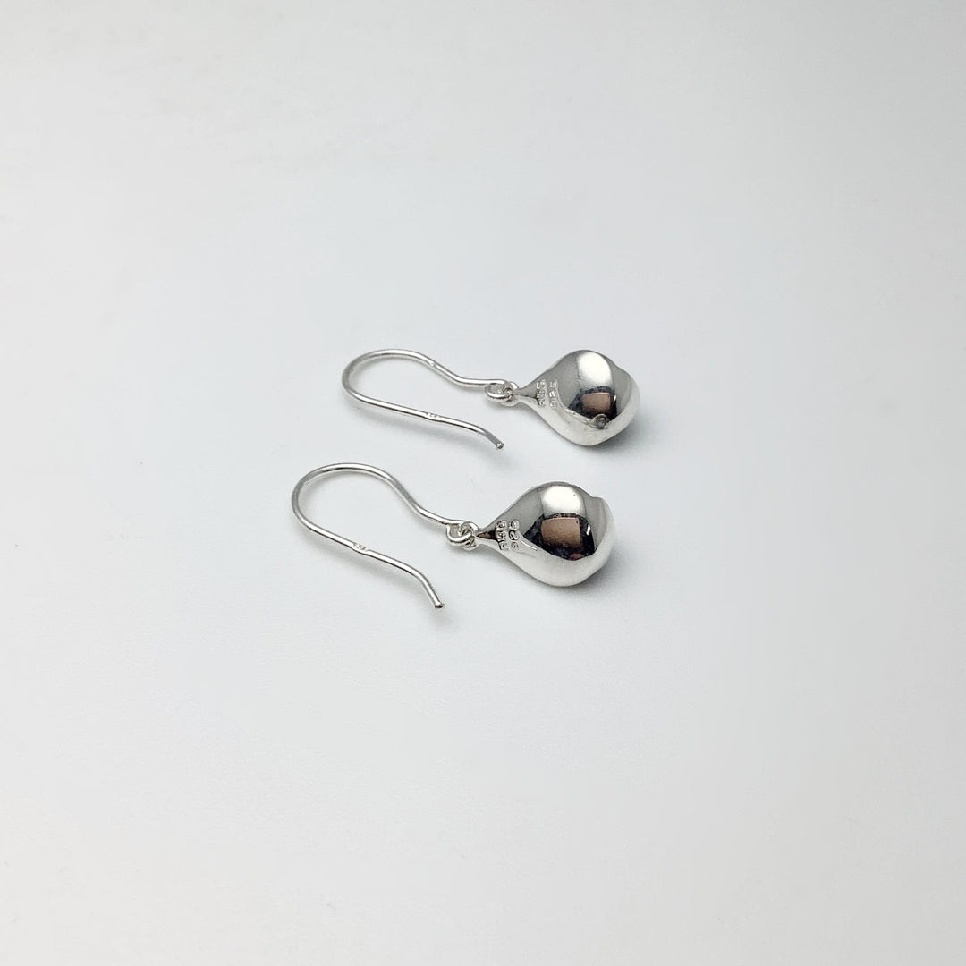 Tahitian Pearl Dangle Earrings