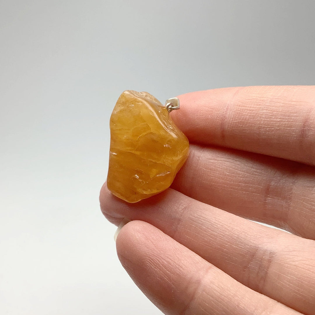 Golden Healing Quartz Tumble Pendant