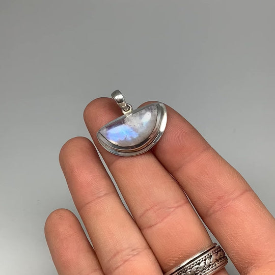 Rainbow Moonstone Pendant