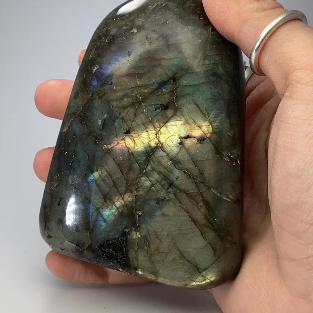 Labradorite Stand Up