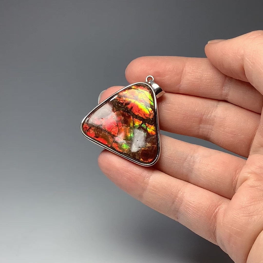 Alberta Ammolite Pendant