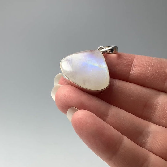 Rainbow Moonstone Pendant