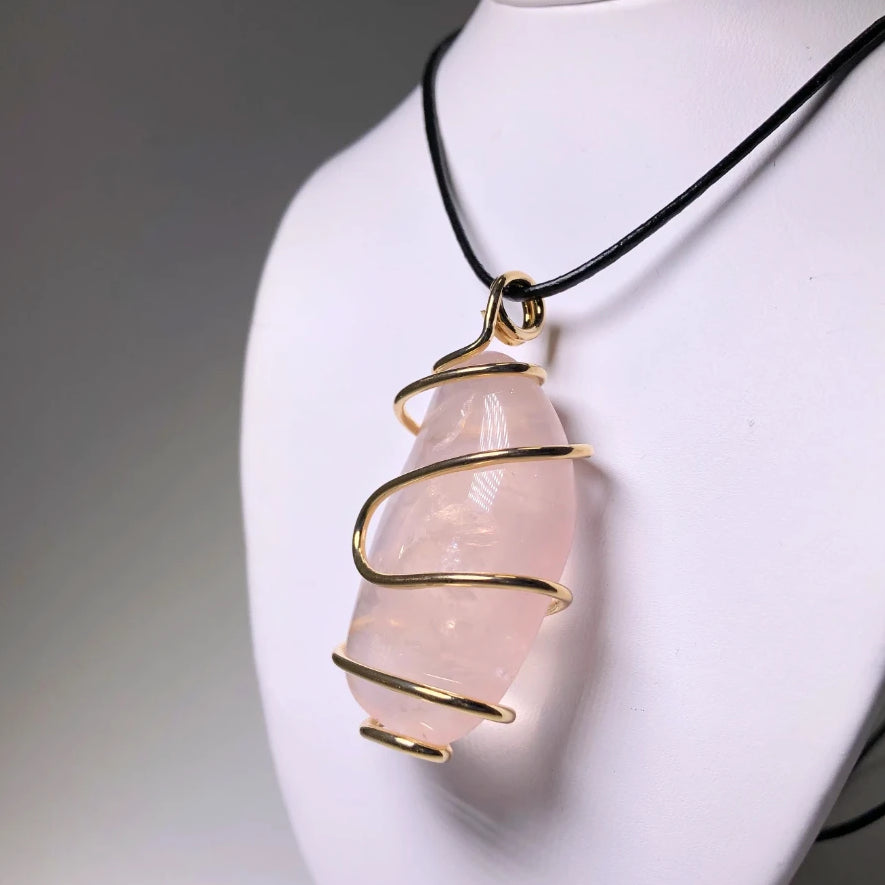 Wire Wrap Pendant - Gold Plated