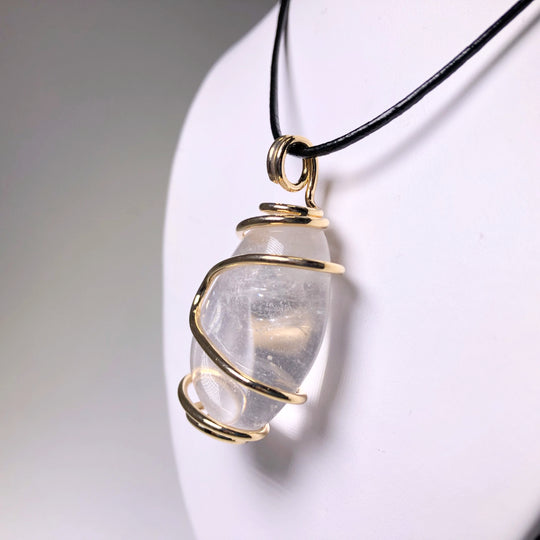 Wire Wrap Pendant - Gold Plated