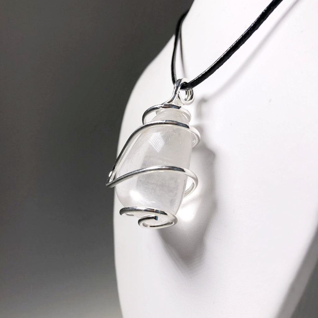 Wire Wrap Pendant - Silver Plated