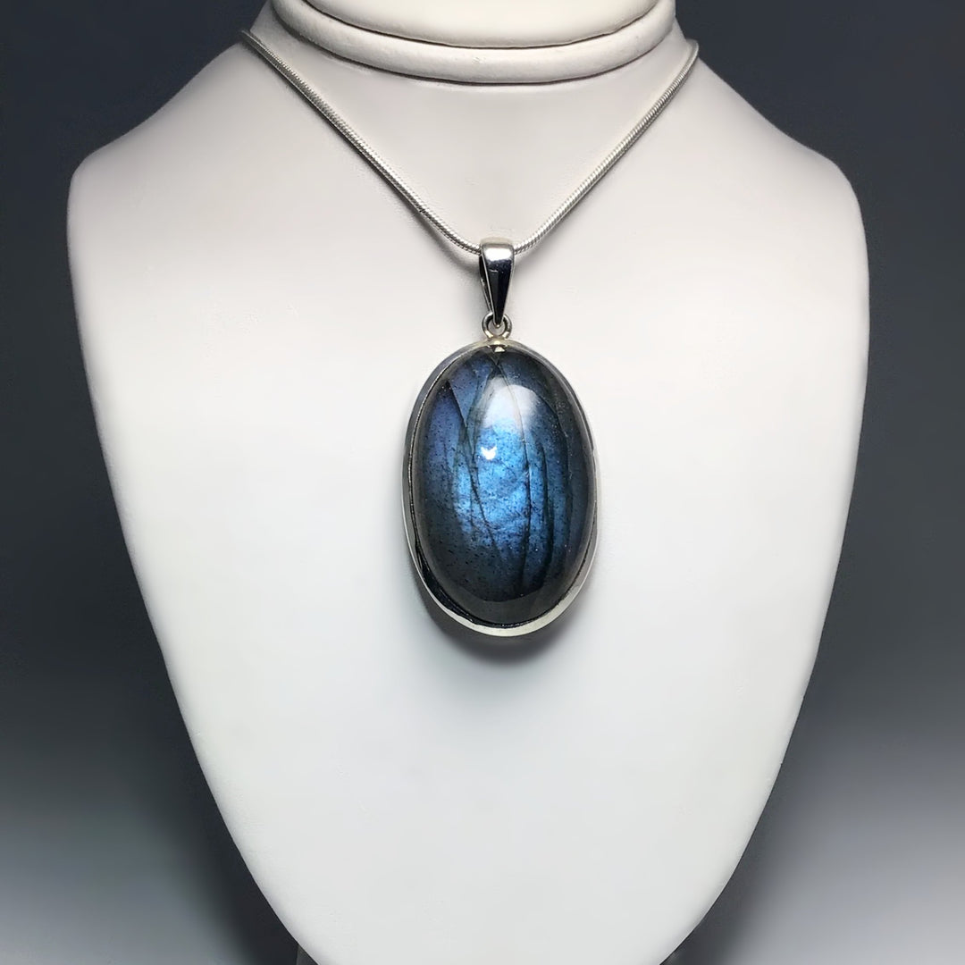 Labradorite Pendant