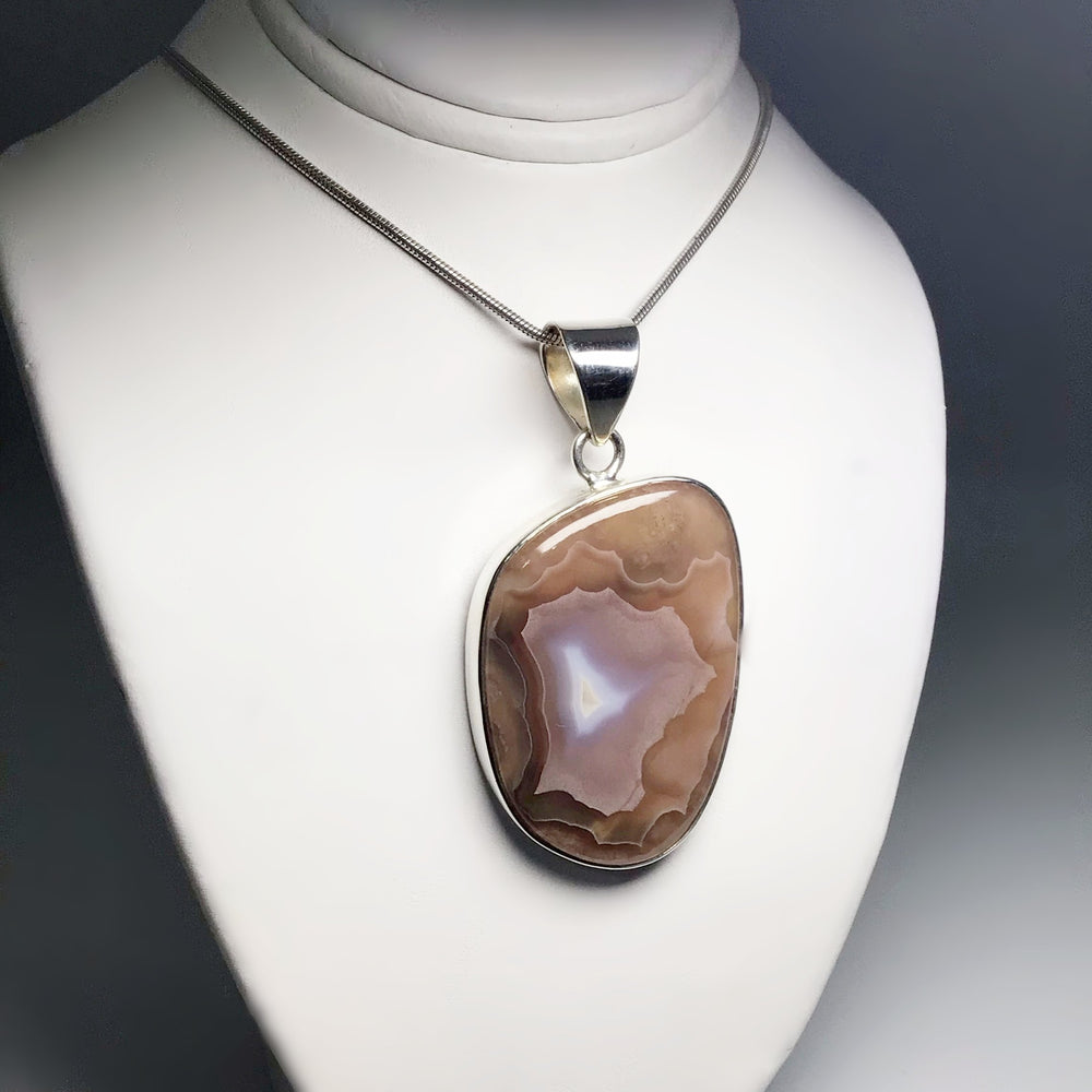 Laguna Agate Pendant