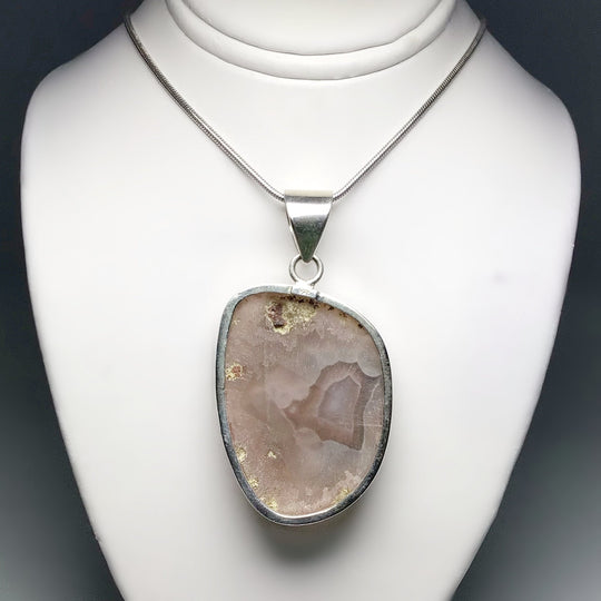 Laguna Agate Pendant