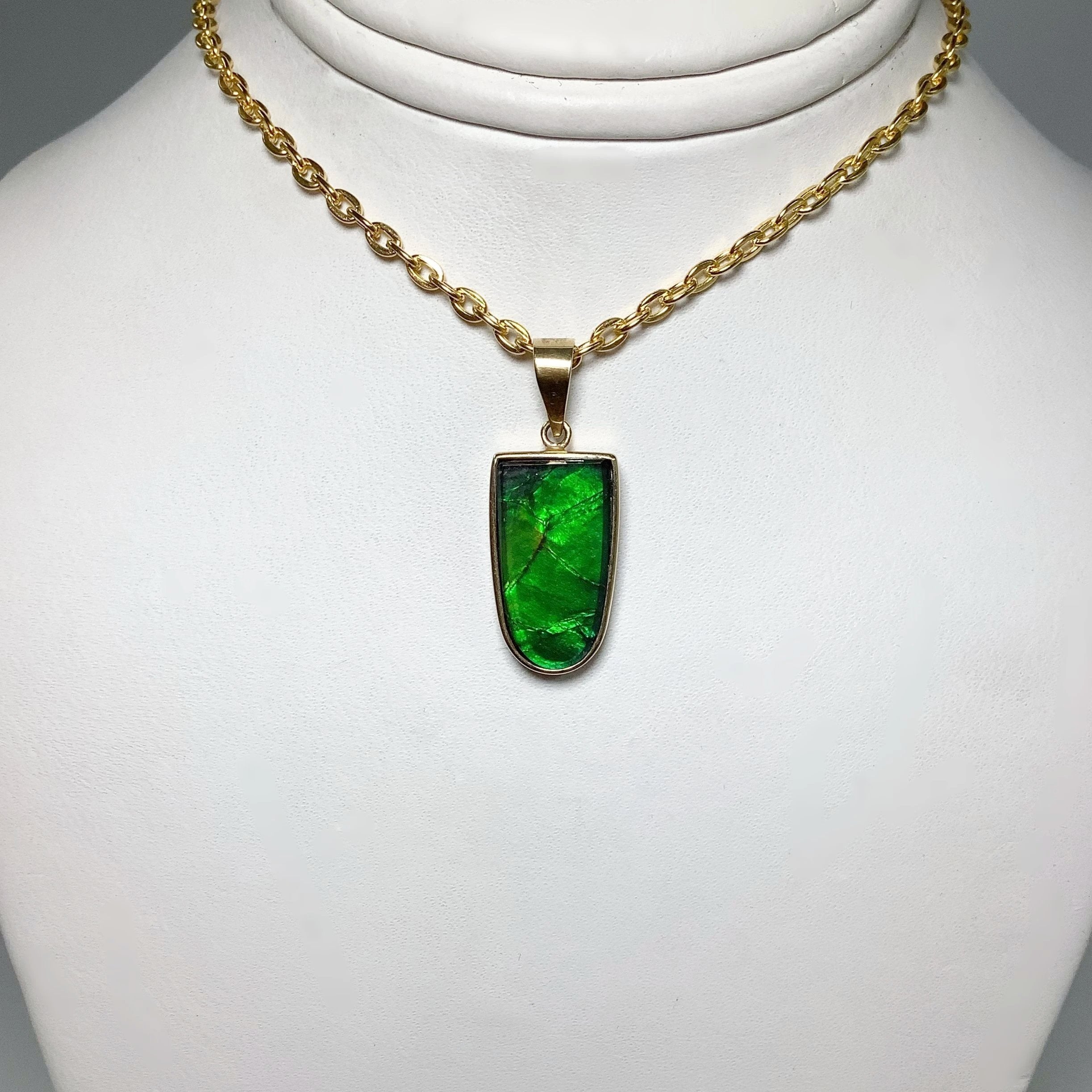 Alberta Ammolite 14K Gold Pendant