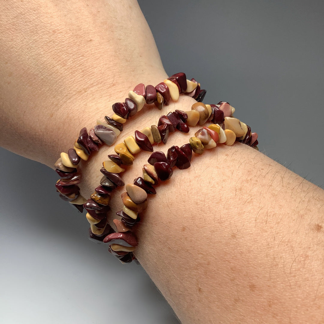 Mookaite Chip Beaded Bracelet