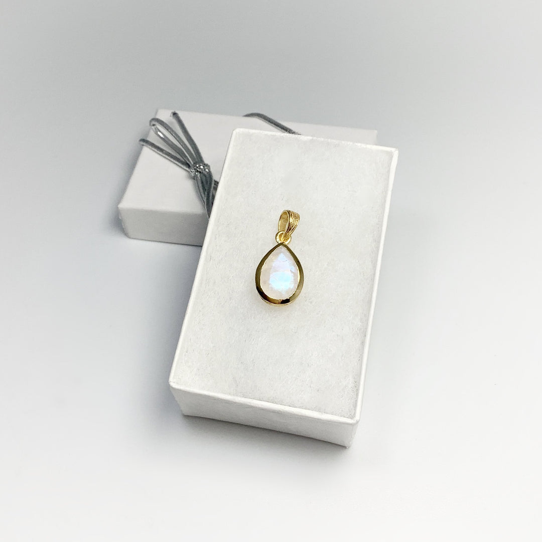 Rainbow Moonstone Gold Finish Pendant