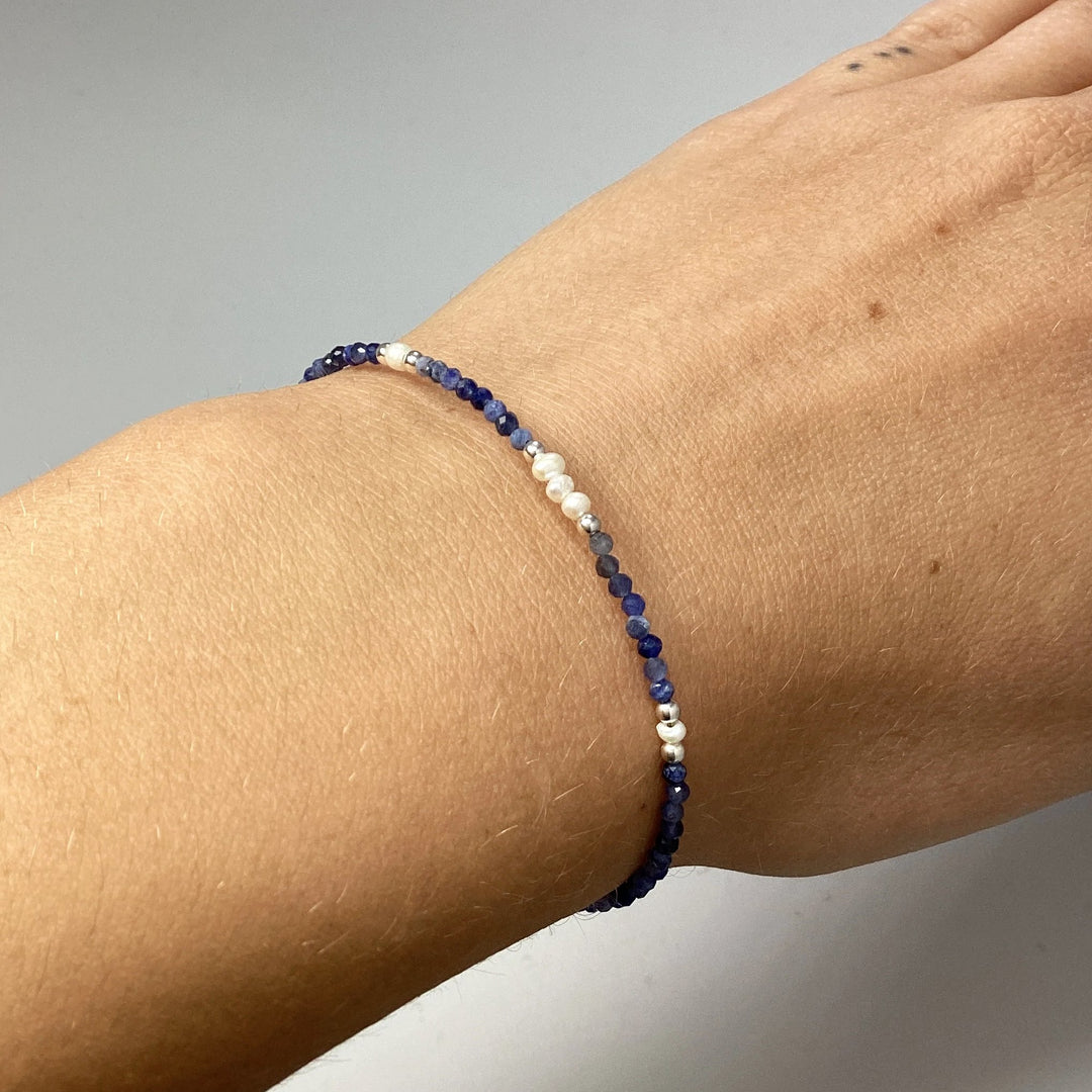 Sodalite and Pearl Bracelet