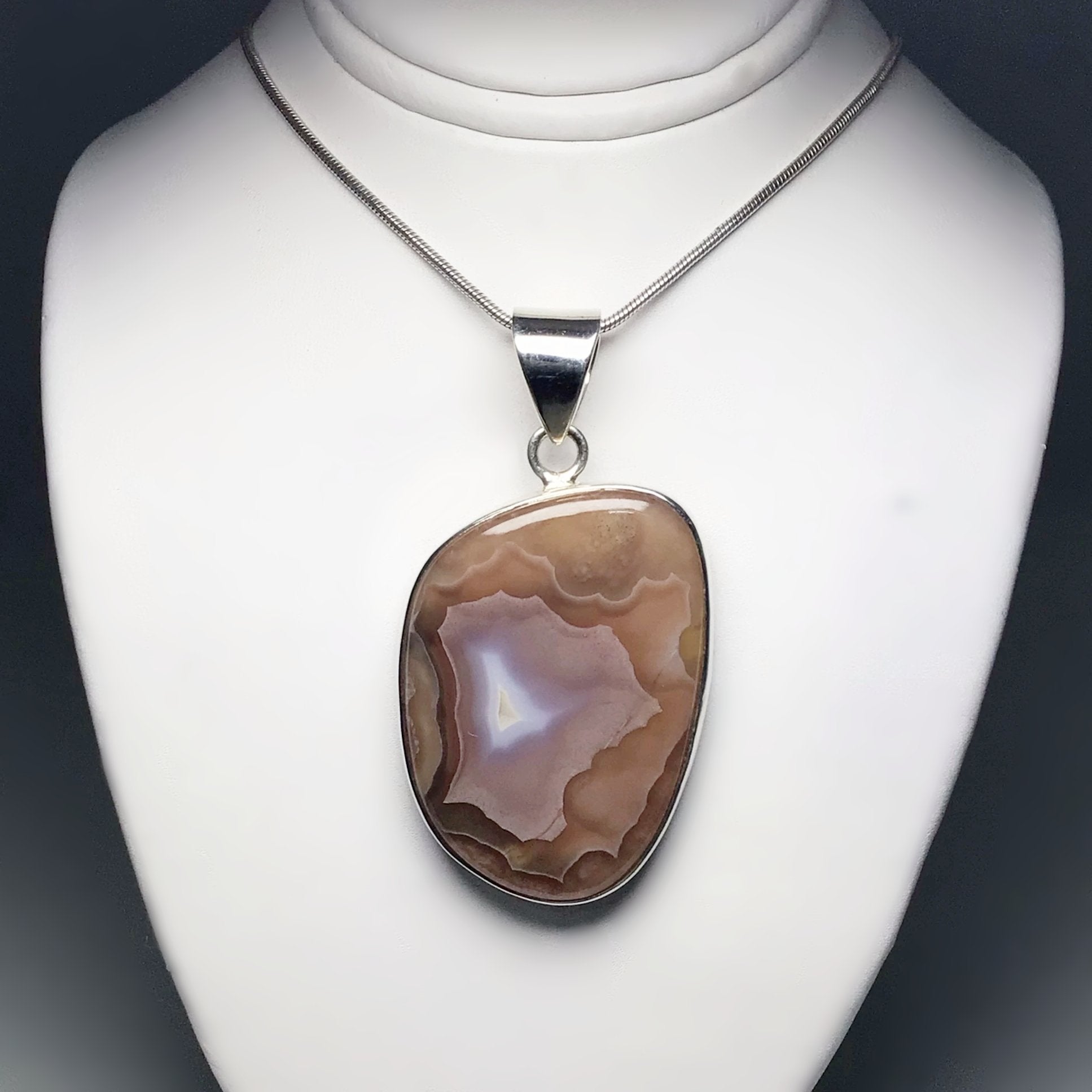 Laguna Agate Pendant