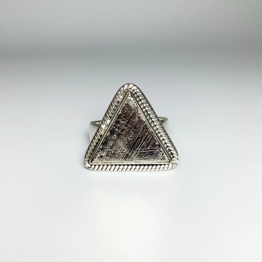 Muonionalusta Meteorite Triangle Setting Ring