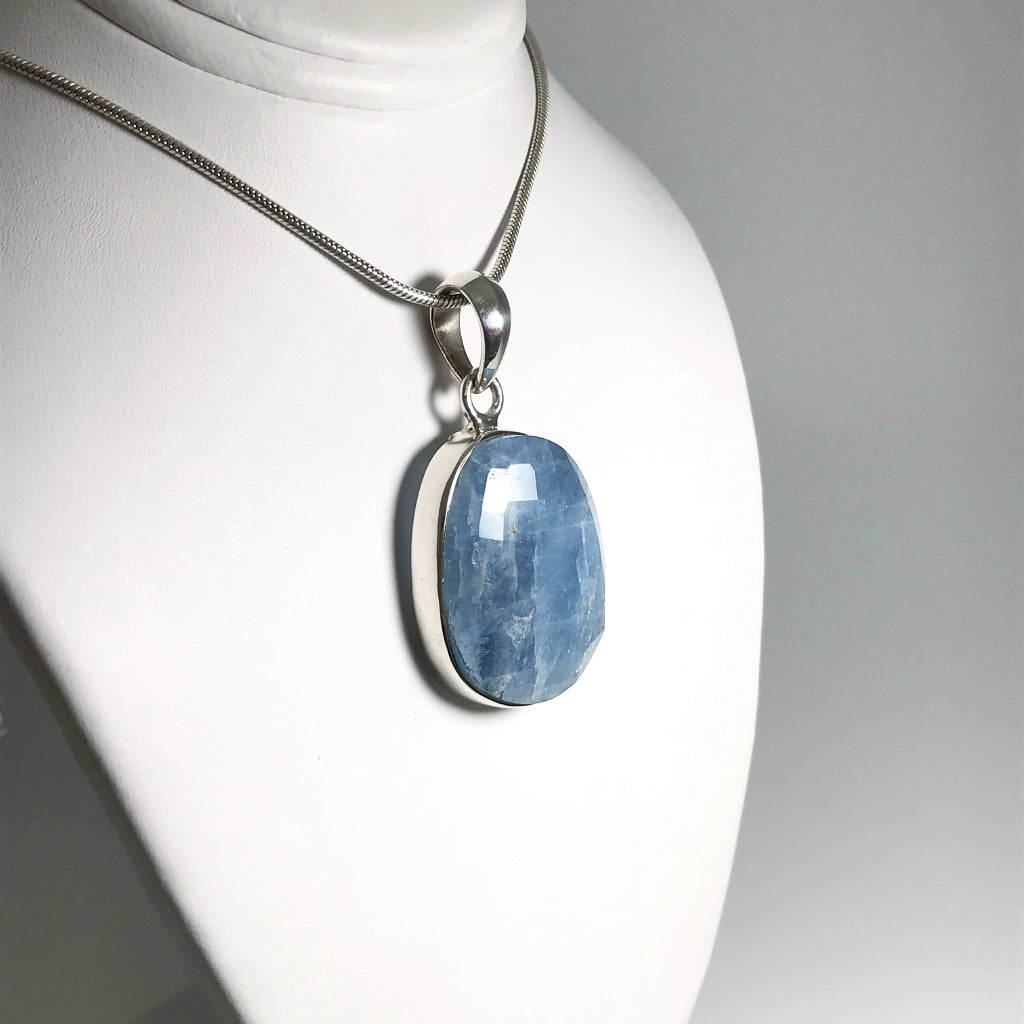 Aquamarine Pendant