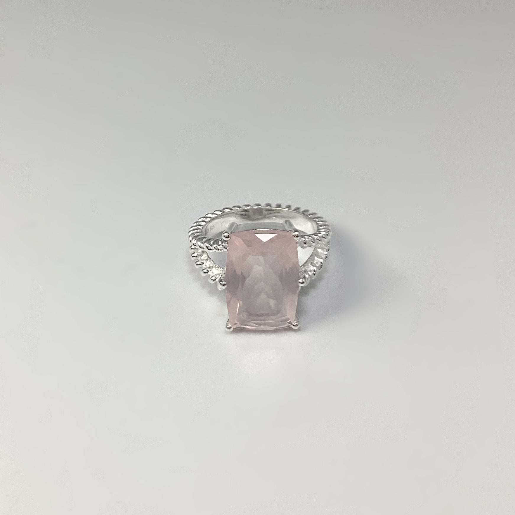 Rose Quartz Ring