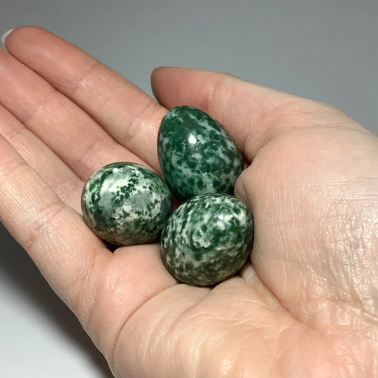 Green Dot Jade Mini Egg