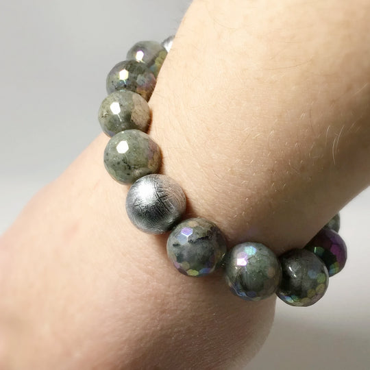 Titanium Plated Faceted Labradorite with Muonionalusta Meteorite Beaded Bracelet