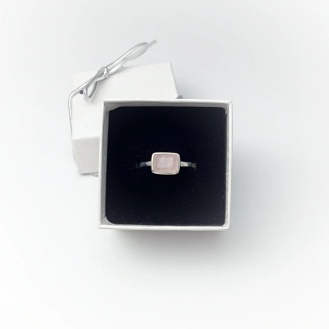 Rose Quartz Ring