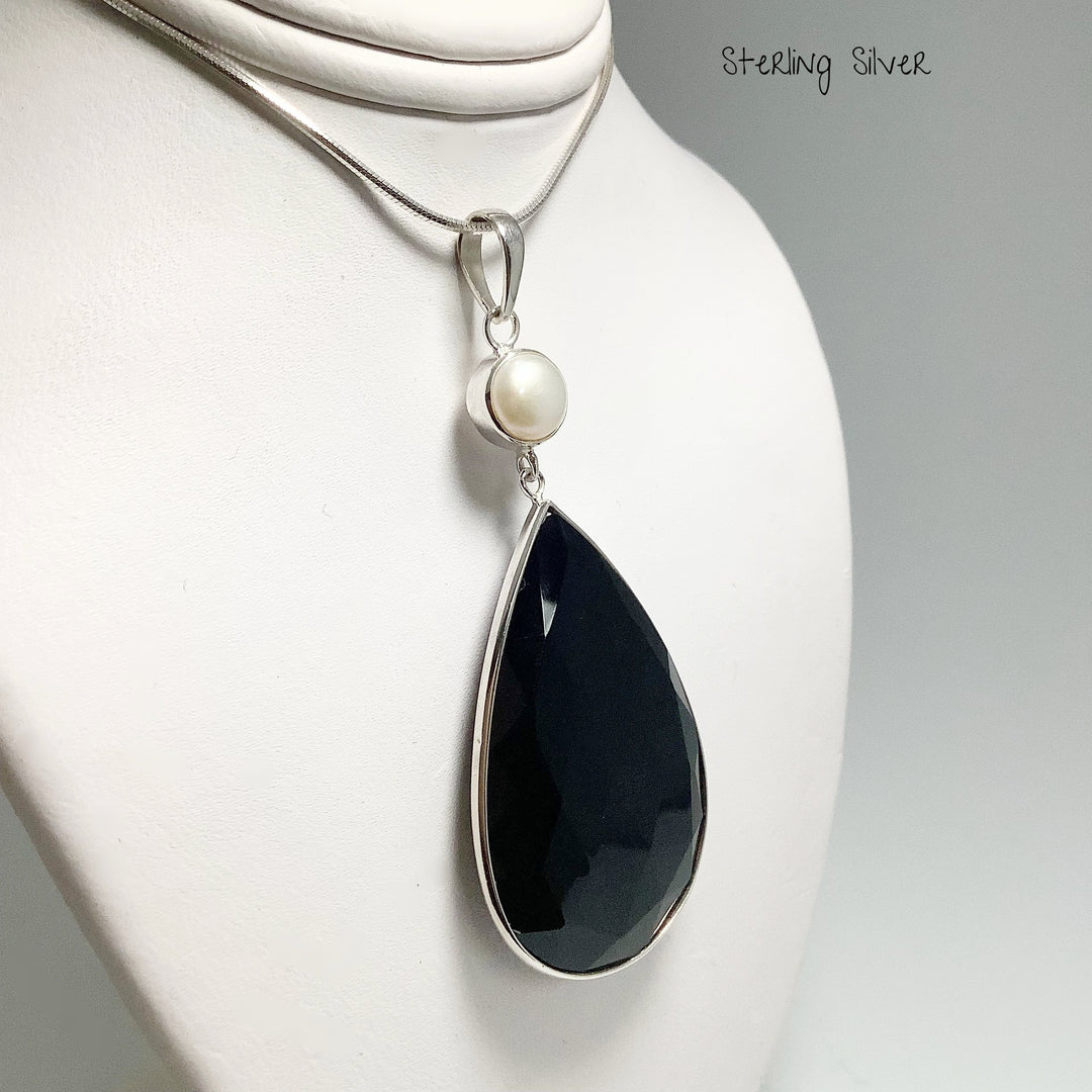 Faceted Black Onyx and Pearl Pendant