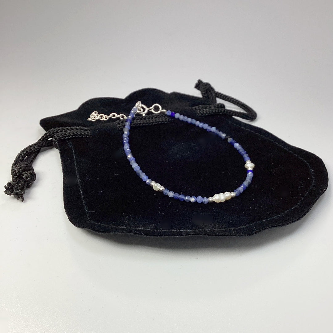 Sodalite and Pearl Bracelet