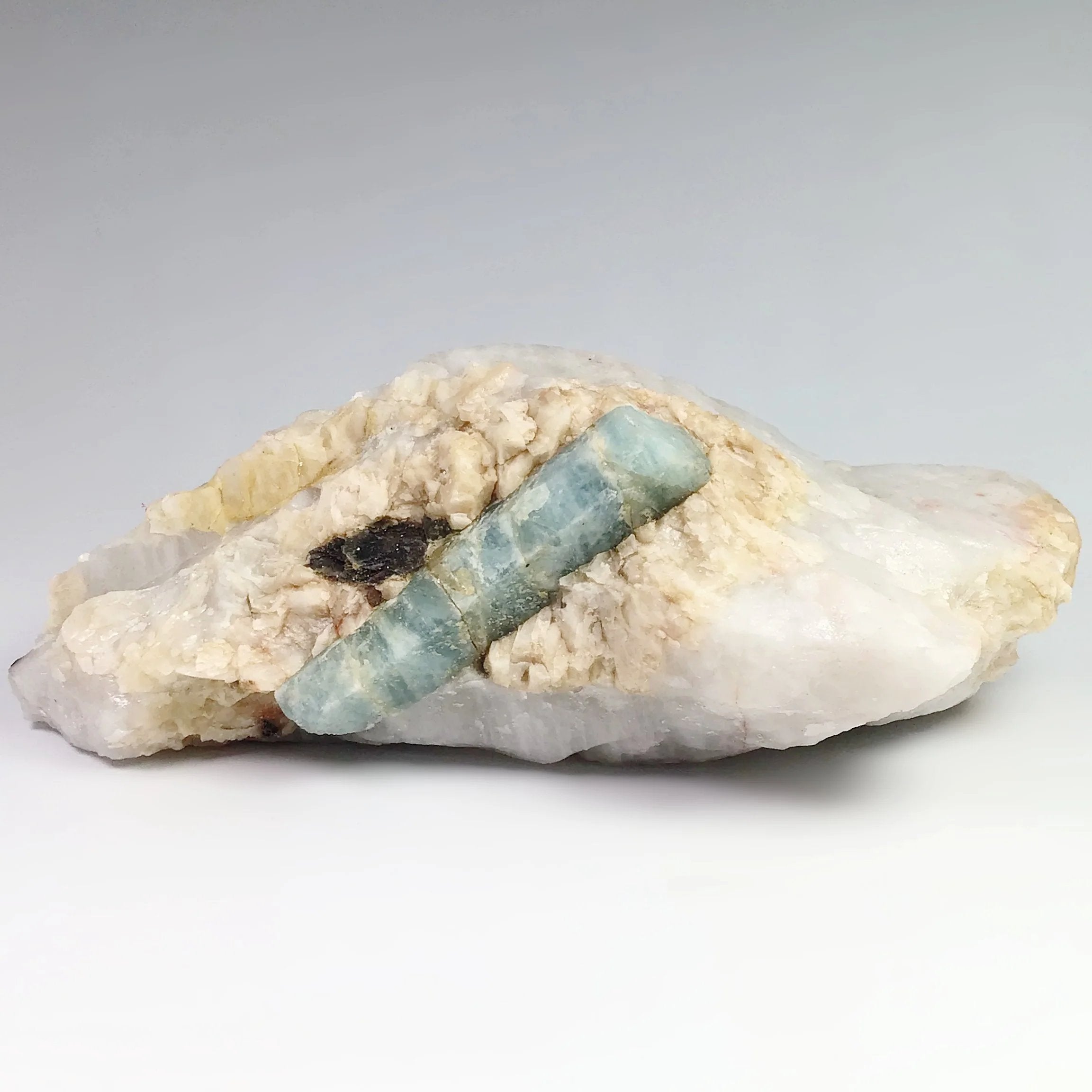 Purchases Aquamarine crystal in white matrix