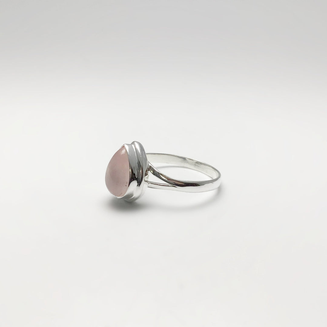 Rose Quartz Ring