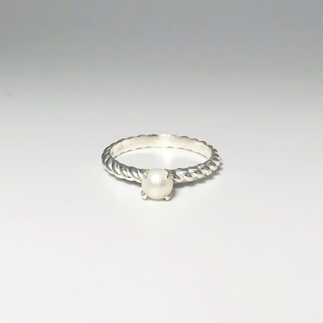 Freshwater Pearl Ring