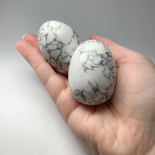 Howlite Egg