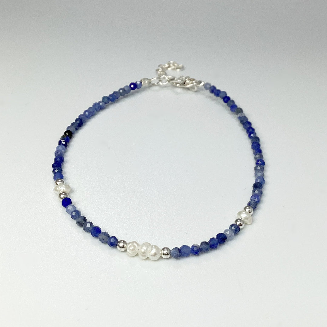 Sodalite and Pearl Bracelet