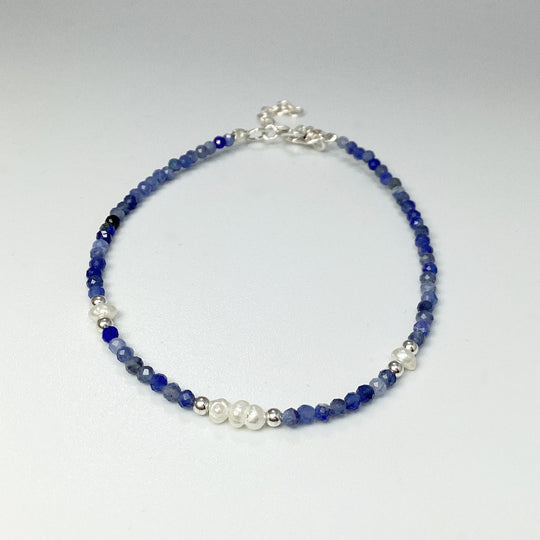 Sodalite and Pearl Bracelet