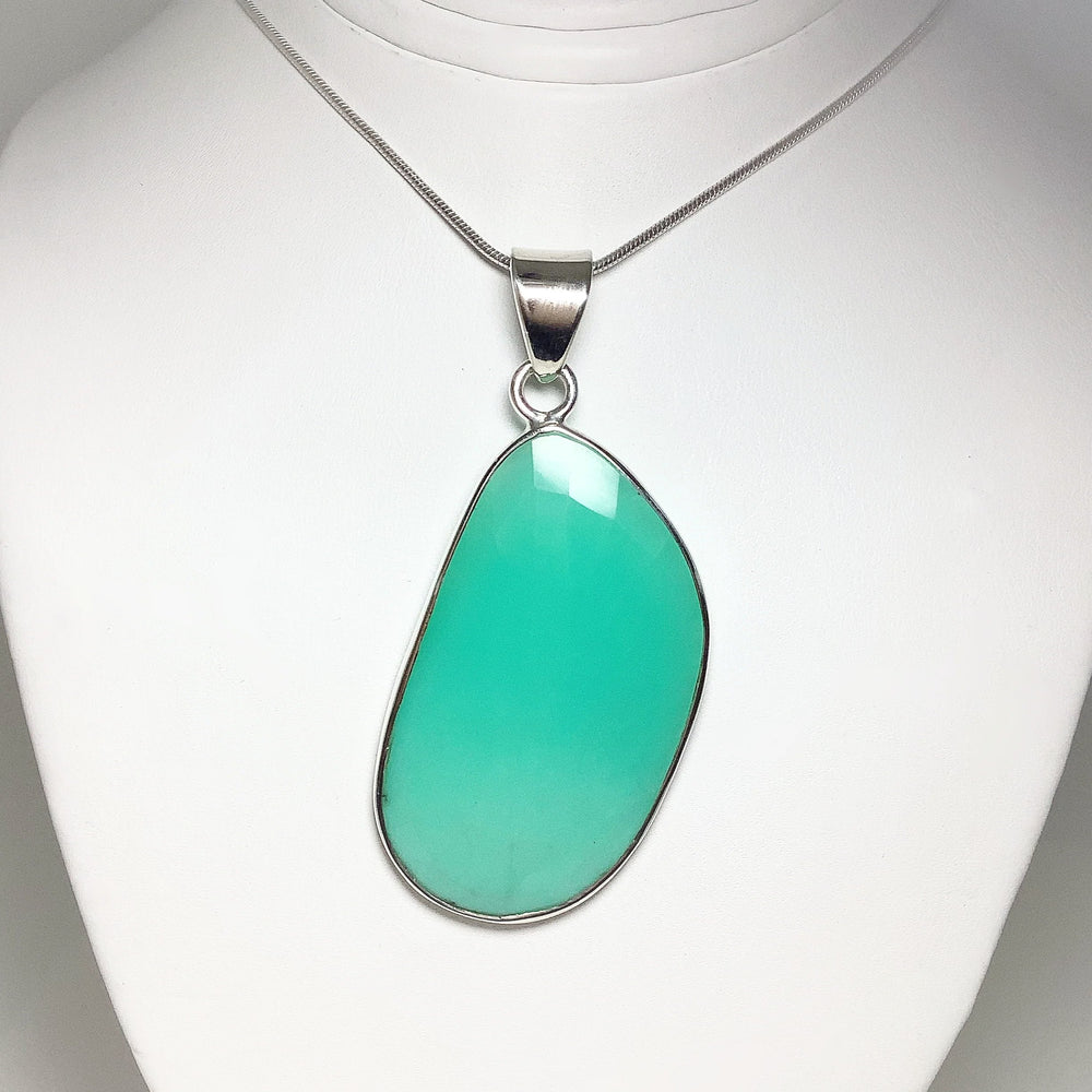 Chrysoprase Pendant