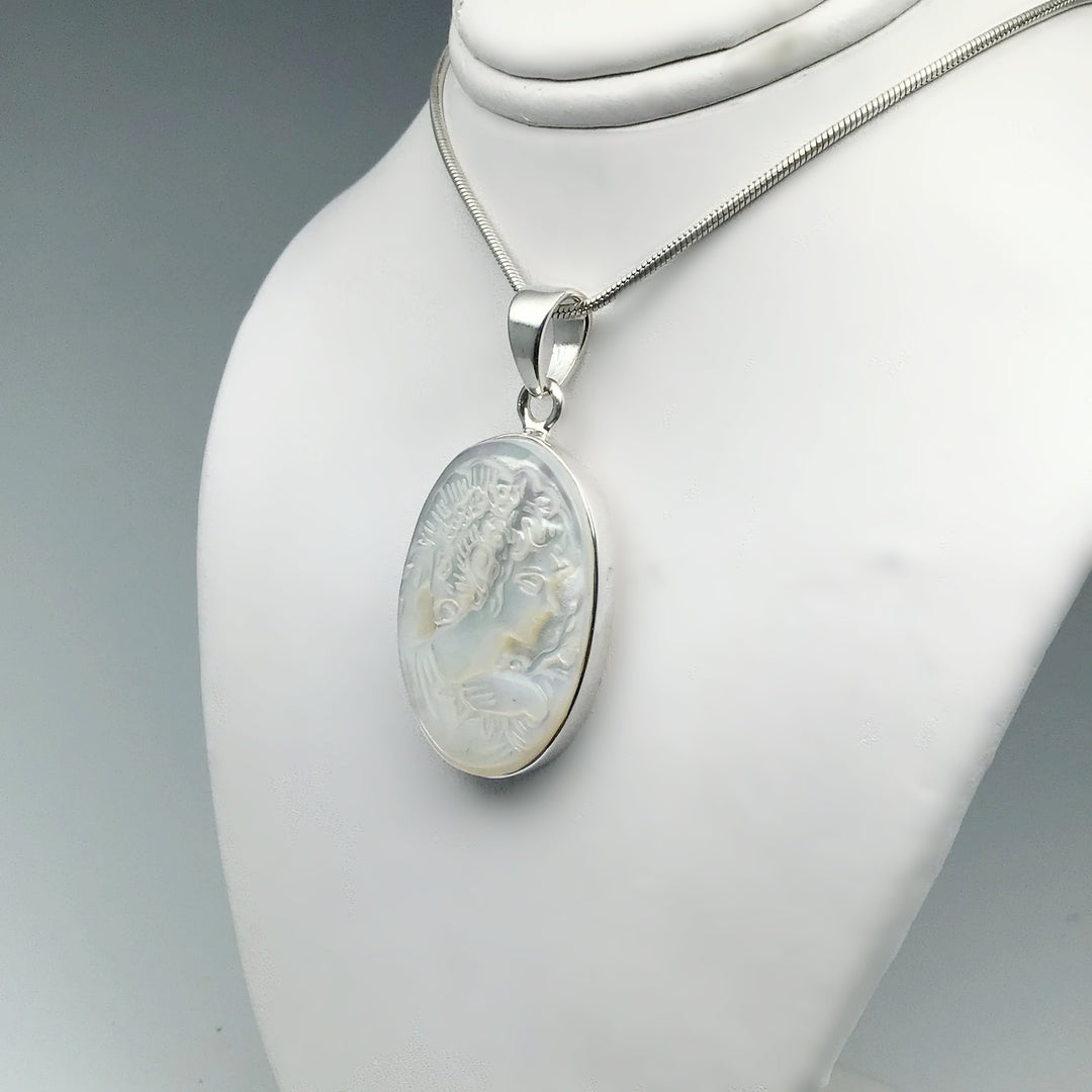 Mother of Pearl Cameo Pendant