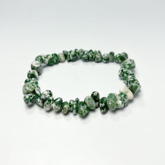 Green Dot Jade Chip Beaded Bracelet