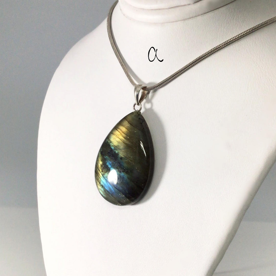 Labradorite Pendant at $59 Each