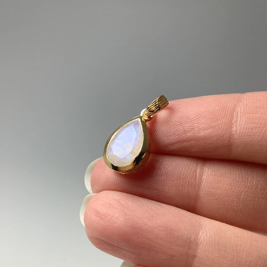 Rainbow Moonstone Gold Finish Pendant