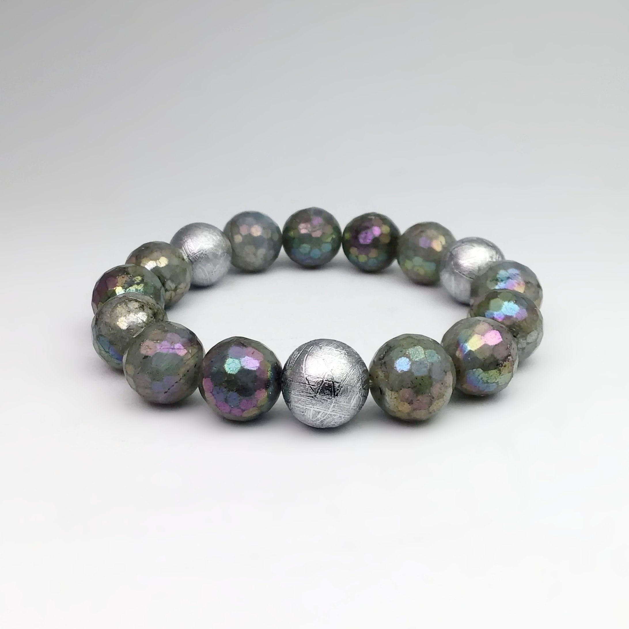 Titanium Plated Faceted Labradorite with Muonionalusta Meteorite Beaded Bracelet