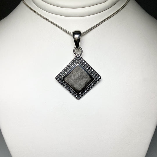 Muonionalusta Meteorite Pendant